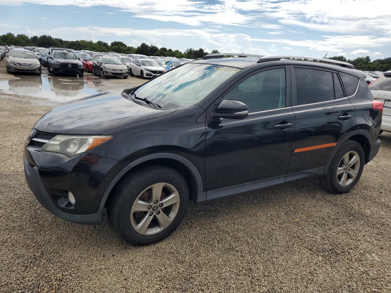 2T3WFREV6FW163659 2015 TOYOTA RAV 4 - Image 1