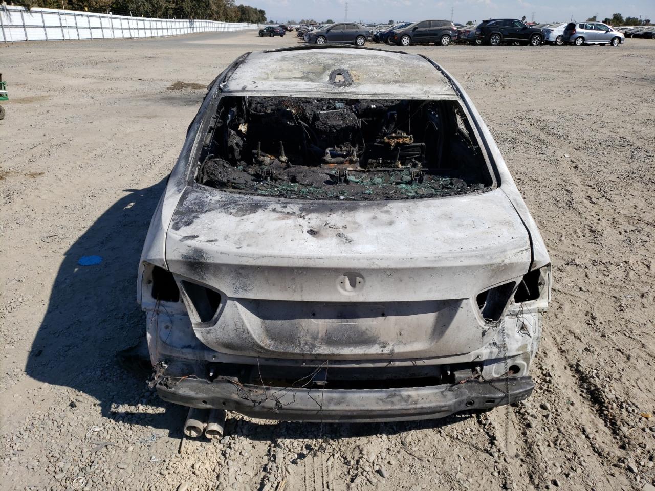 2006 BMW 325 I VIN: WBAVB13596PT19858 Lot: 74776944