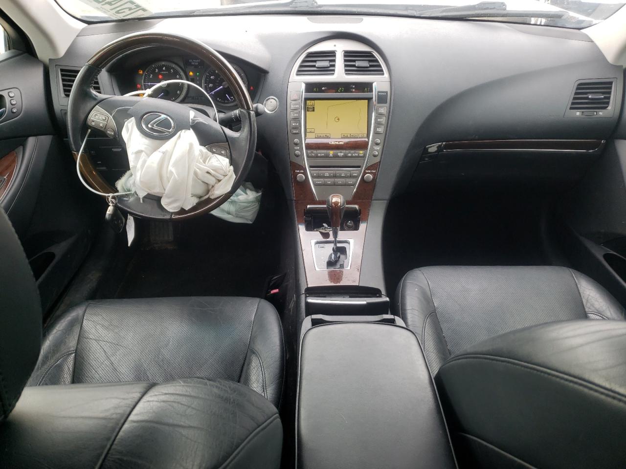 2010 Lexus ES - Image 8