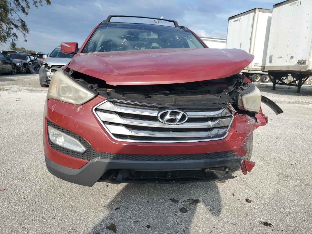 2016 Hyundai Santa Fe - Image 5