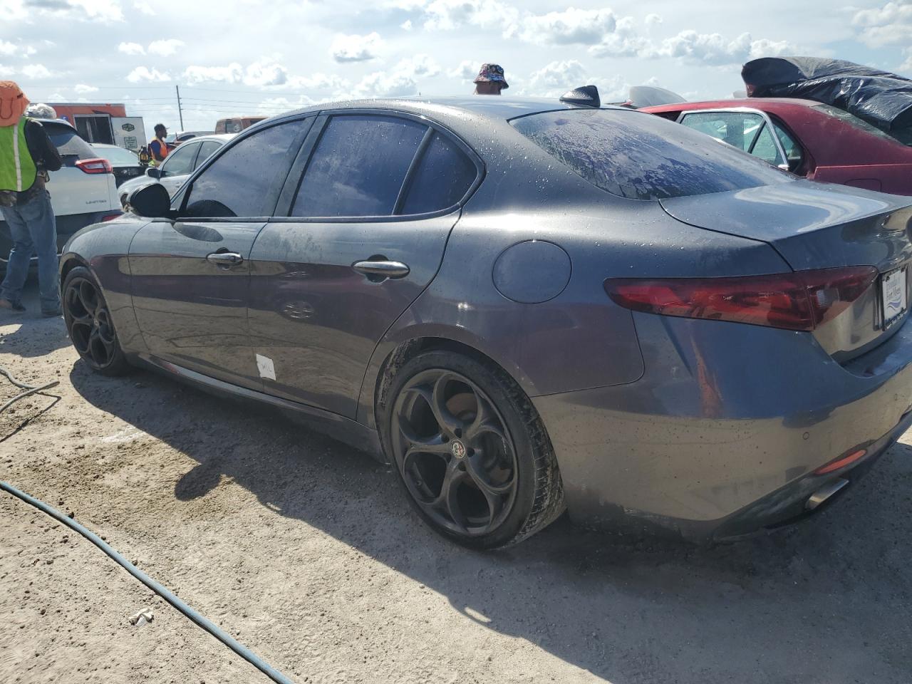 2017 Alfa Romeo Giulia - Image 2