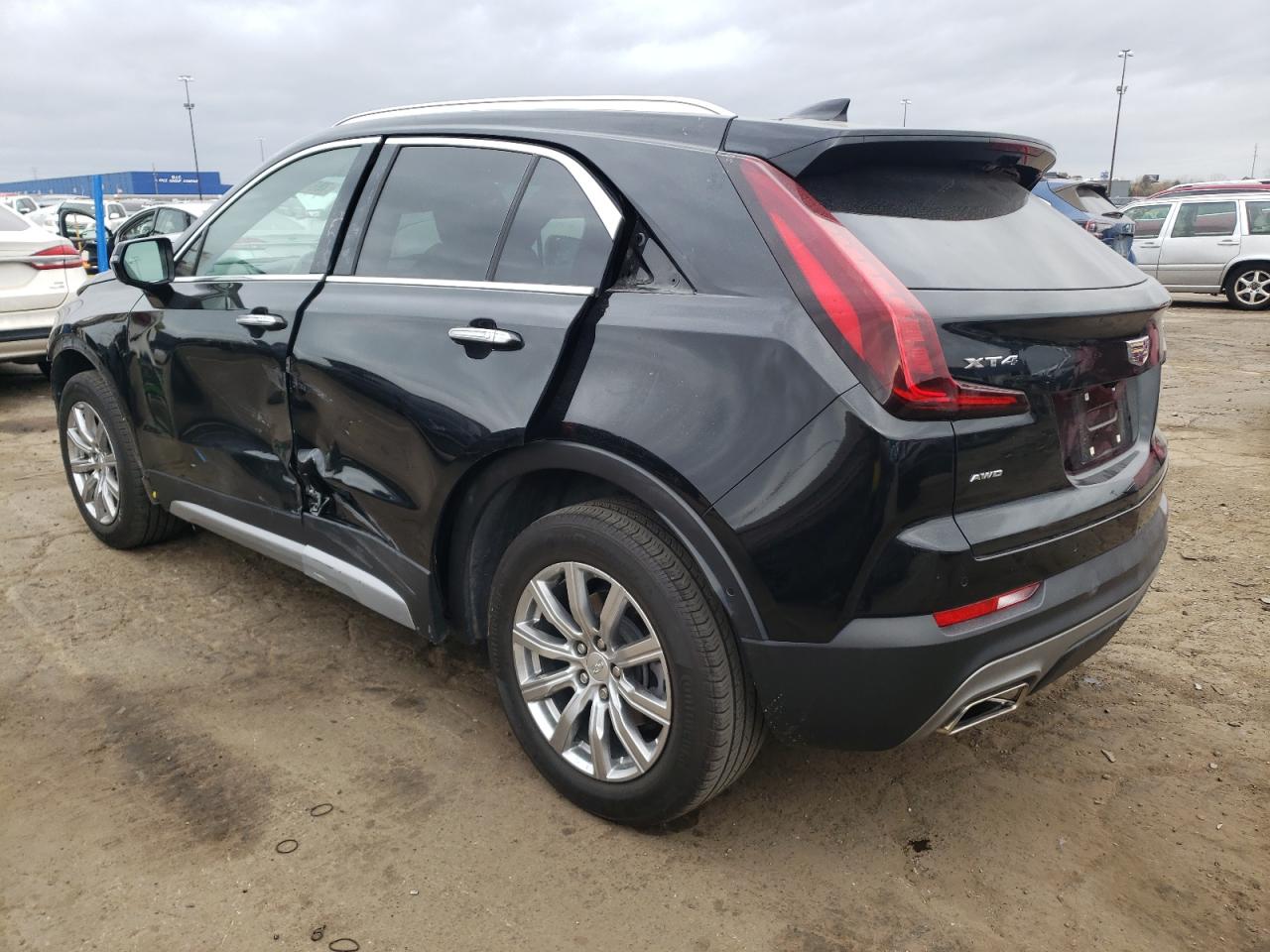 VIN 1GYFZDR44NF159583 2022 CADILLAC XT4 no.2