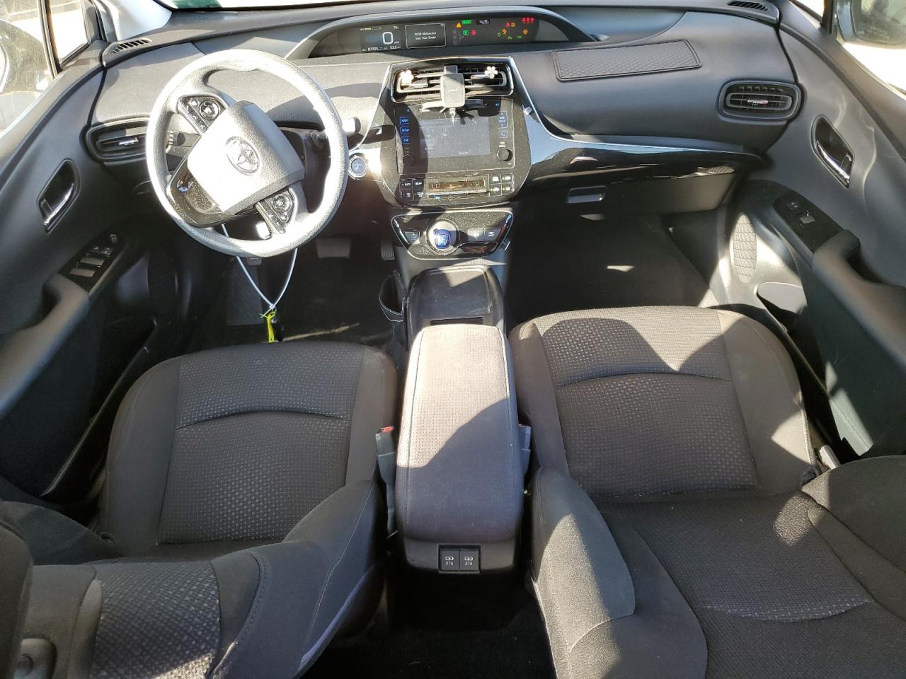 2019 Toyota Prius - Image 8