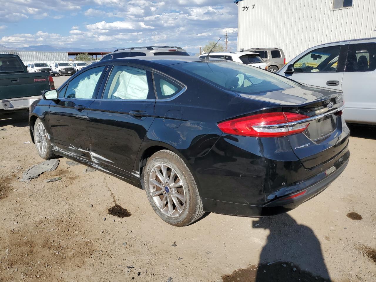 VIN 3FA6P0H71HR141930 2017 FORD FUSION no.2