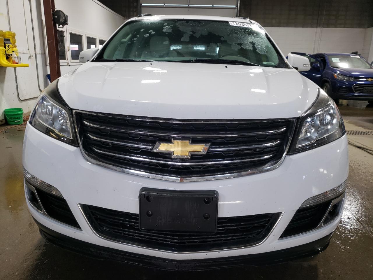 VIN 1GNKVHKD9GJ348576 2016 CHEVROLET TRAVERSE no.5