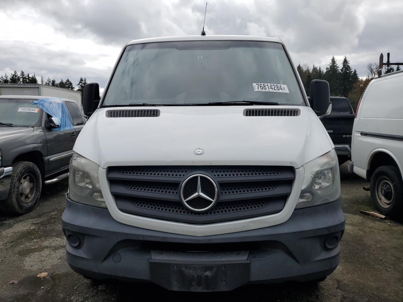 VIN WD3PE7DC0F5970837 2015 MERCEDES-BENZ SPRINTER no.5