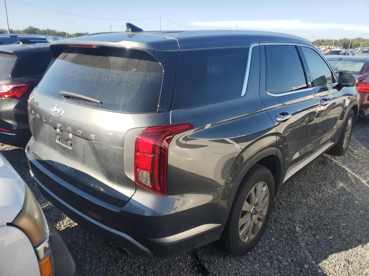 2023 Hyundai Palisade - Image 3