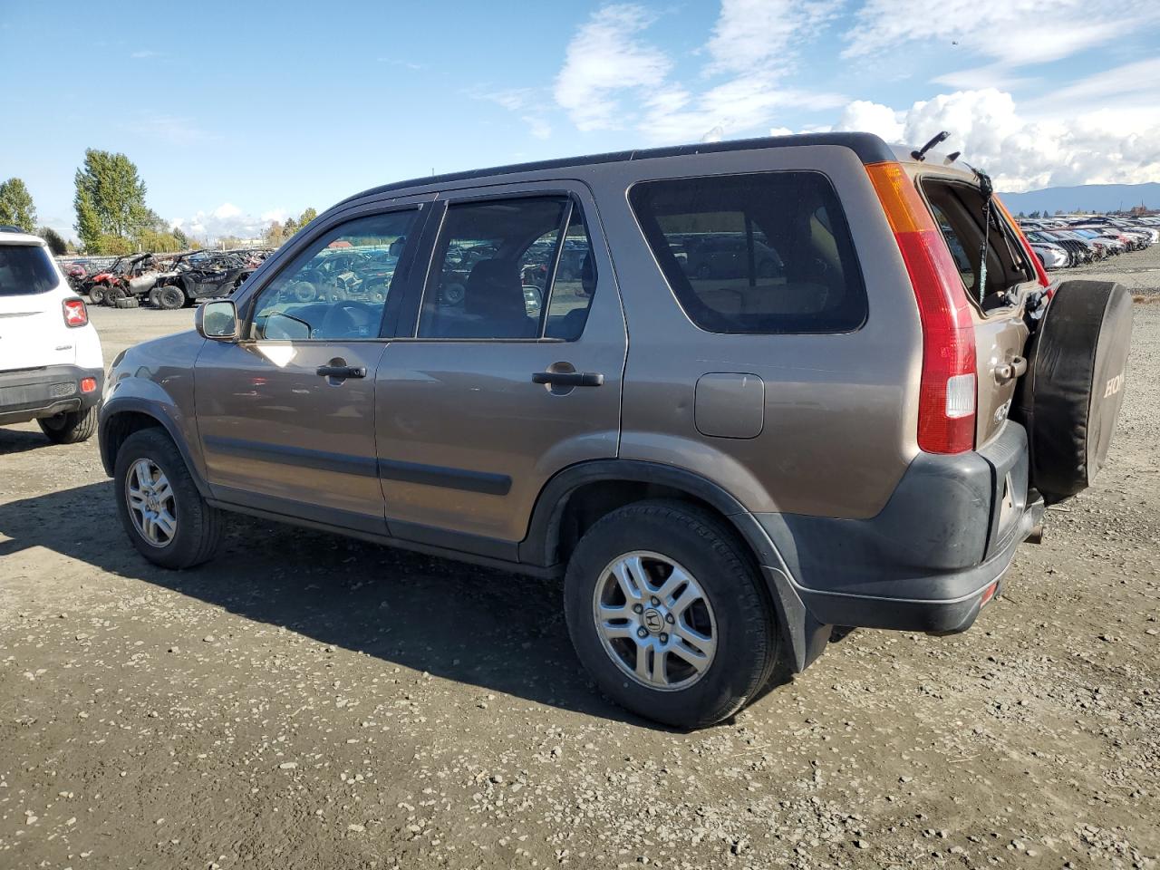 2004 Honda CR-V - Image 2