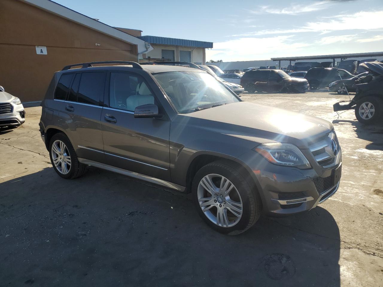 VIN WDCGG5HB0DG025212 2013 MERCEDES-BENZ GLK-CLASS no.4