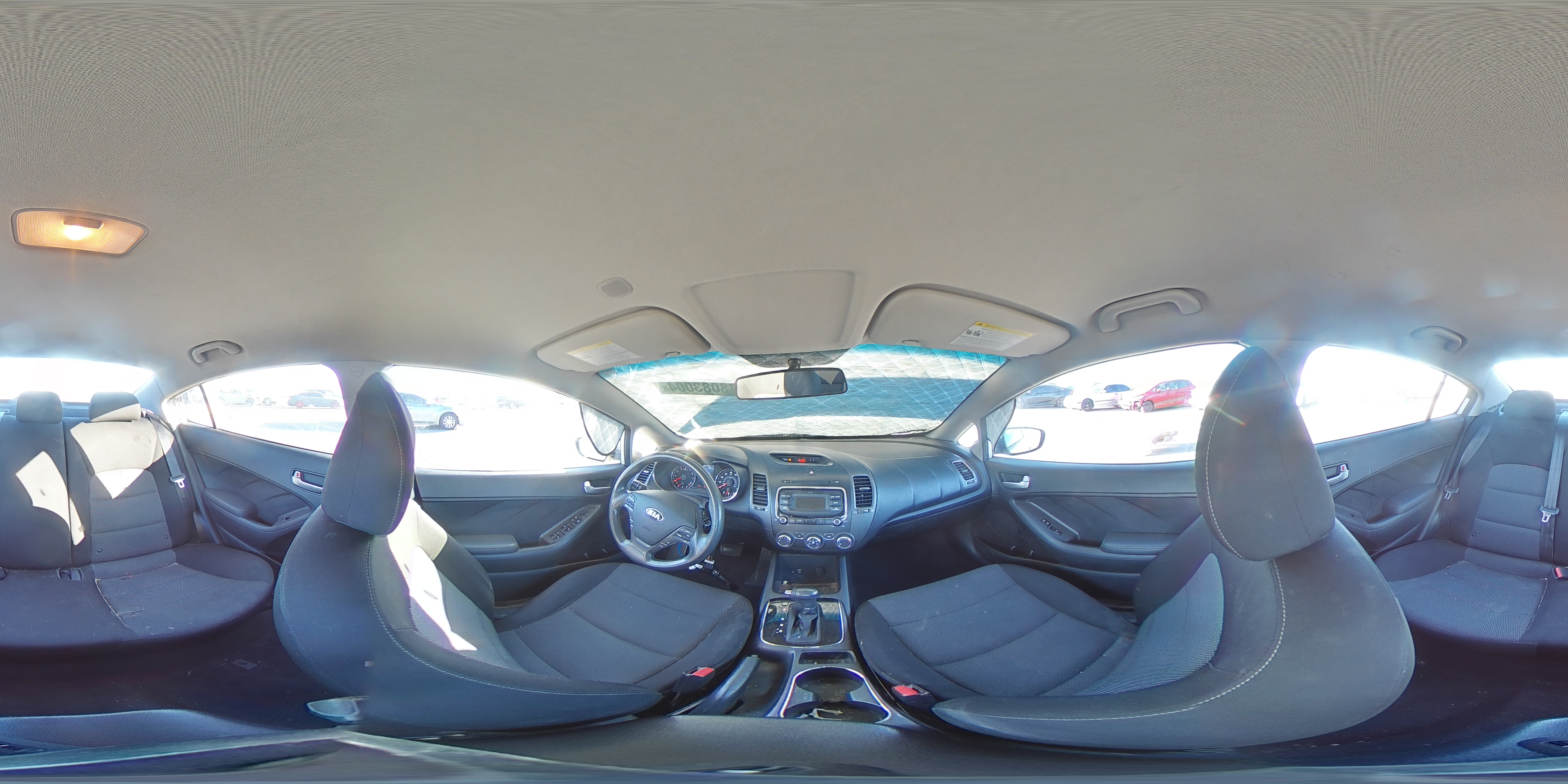 2018 Kia Forte - Image 12