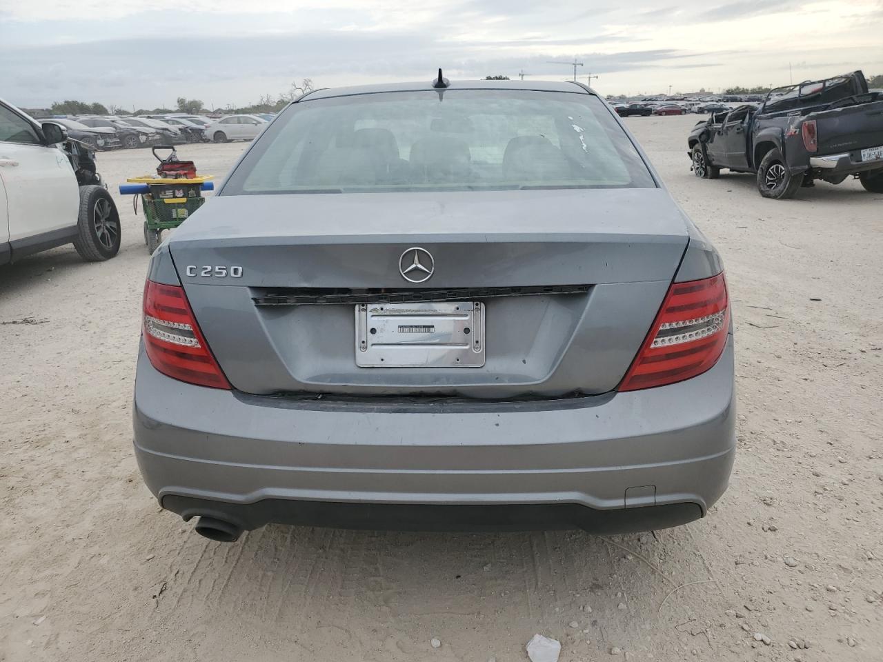 2012 Mercedes-Benz C 250 VIN: WDDGF4HB5CA614248 Lot: 76903784