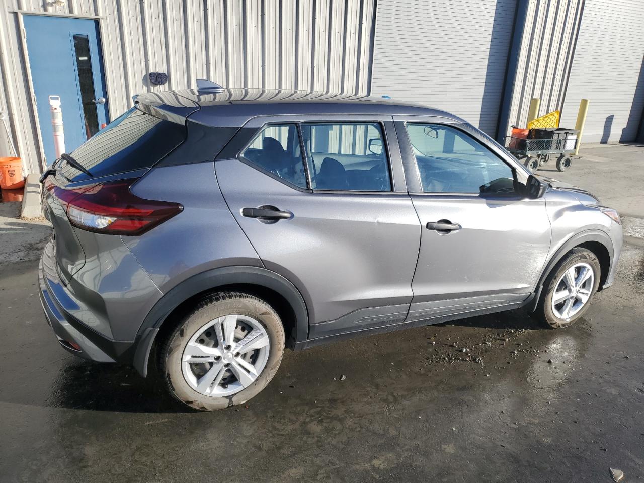 2022 Nissan Kicks - Image 3