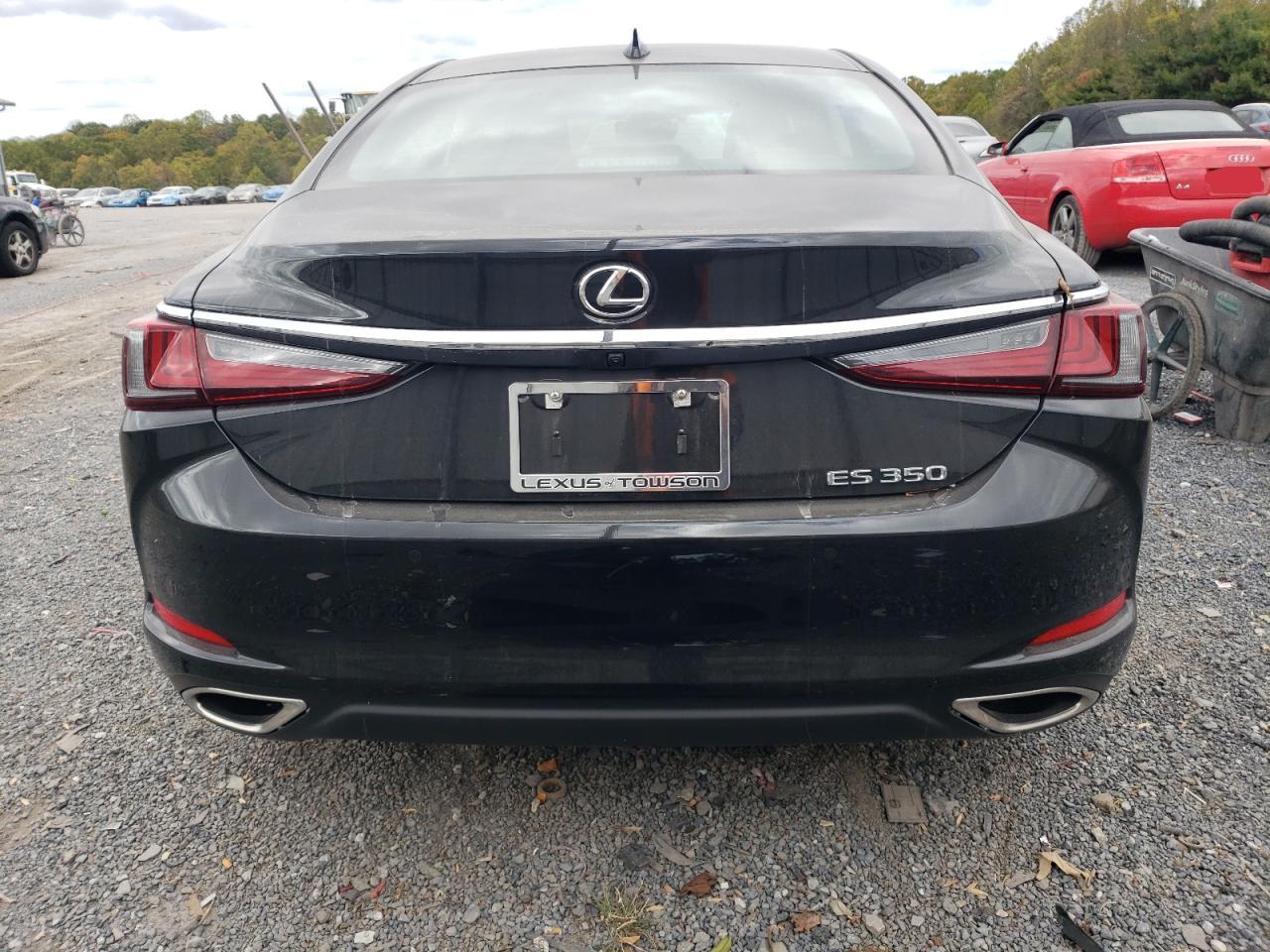 2024 Lexus ES - Image 6