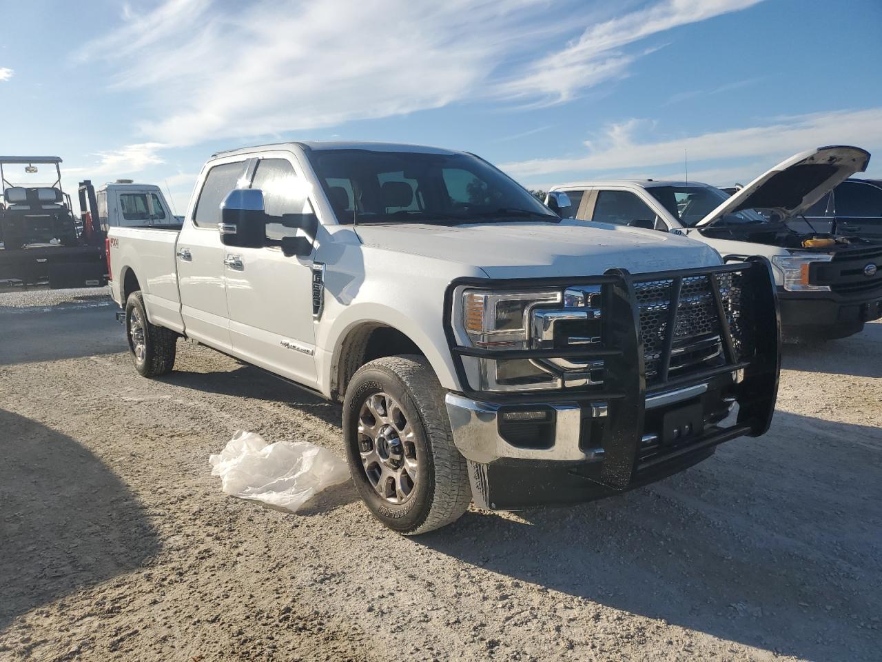 2021 Ford F350 - Image 4