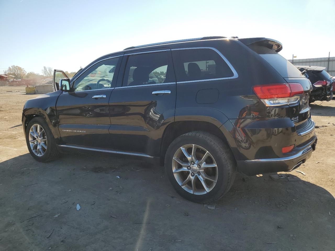 2014 Jeep Grand Cherokee - Image 2