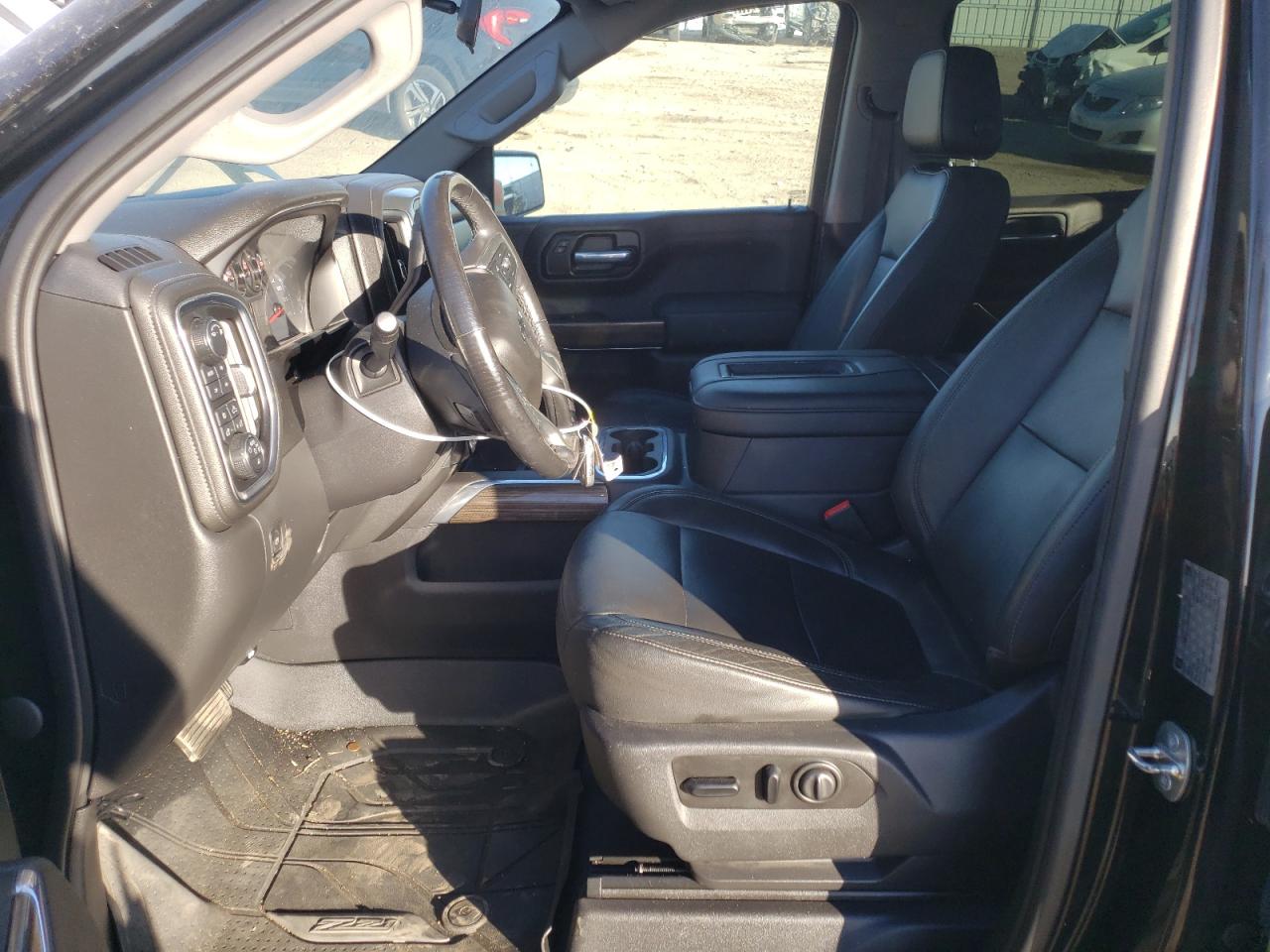2019 Chevrolet Silverado - Image 7