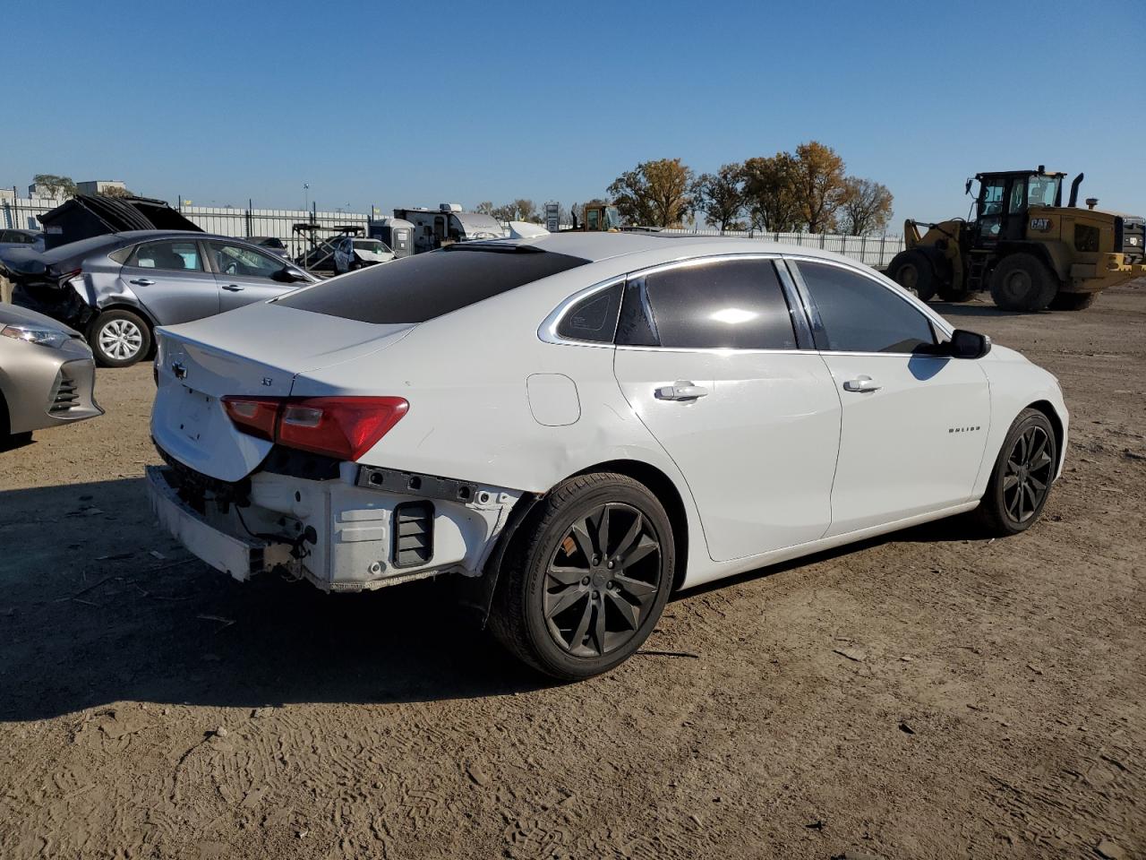2017 Chevrolet Malibu - Image 3