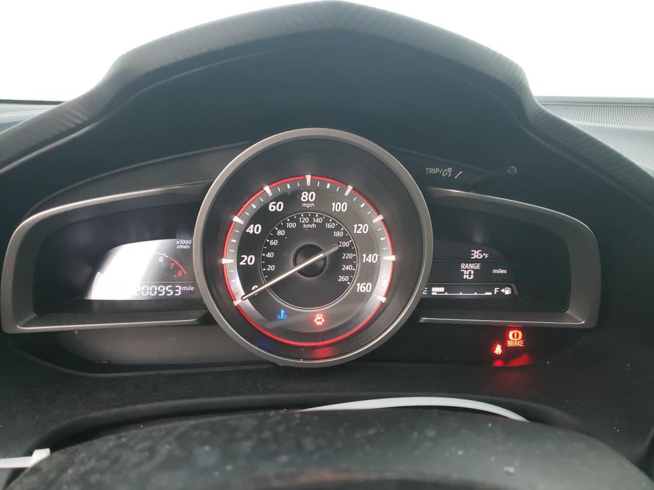 2014 Mazda 3 - Image 9