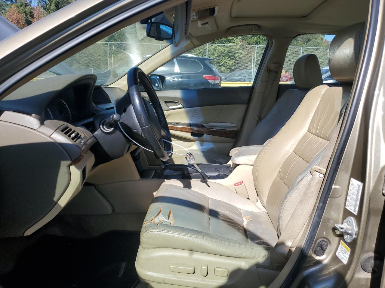 2009 Honda Accord - Image 7