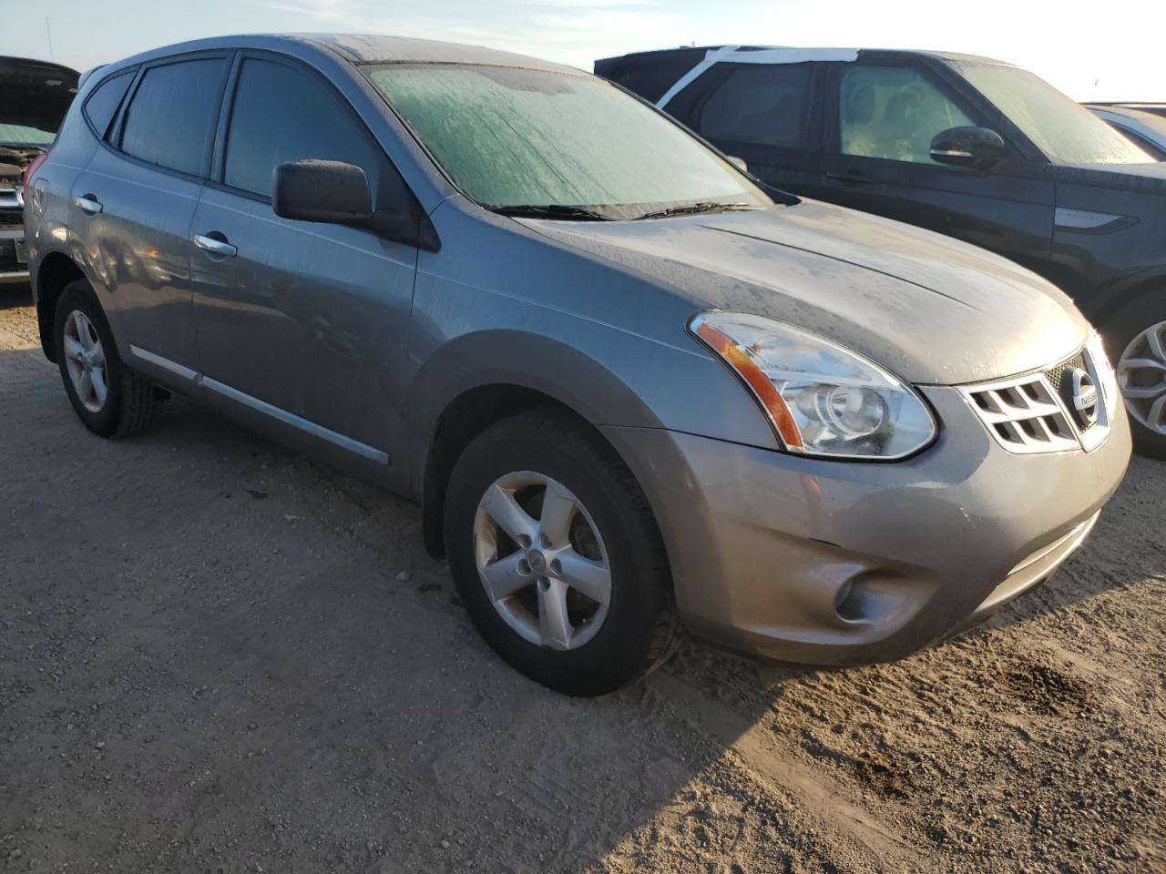 2012 Nissan Rogue - Image 4