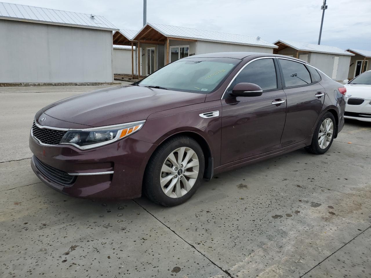 5XXGT4L35JG253463 2018 KIA OPTIMA - Image 1