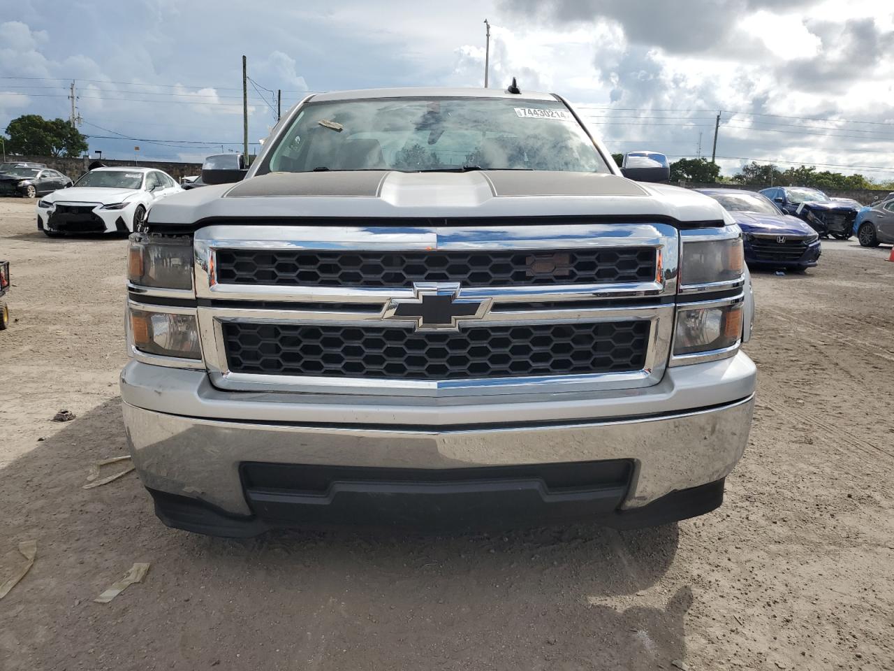 2015 Chevrolet Silverado - Image 5