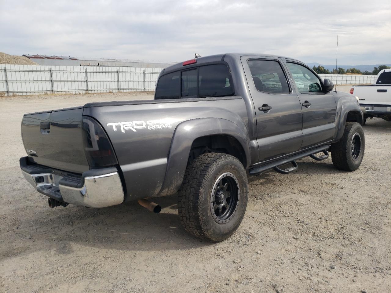 2015 Toyota Tacoma Double Cab VIN: 3TMLU4EN9FM186463 Lot: 77212314