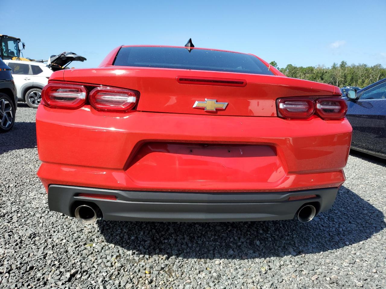 2023 Chevrolet Camaro - Image 6