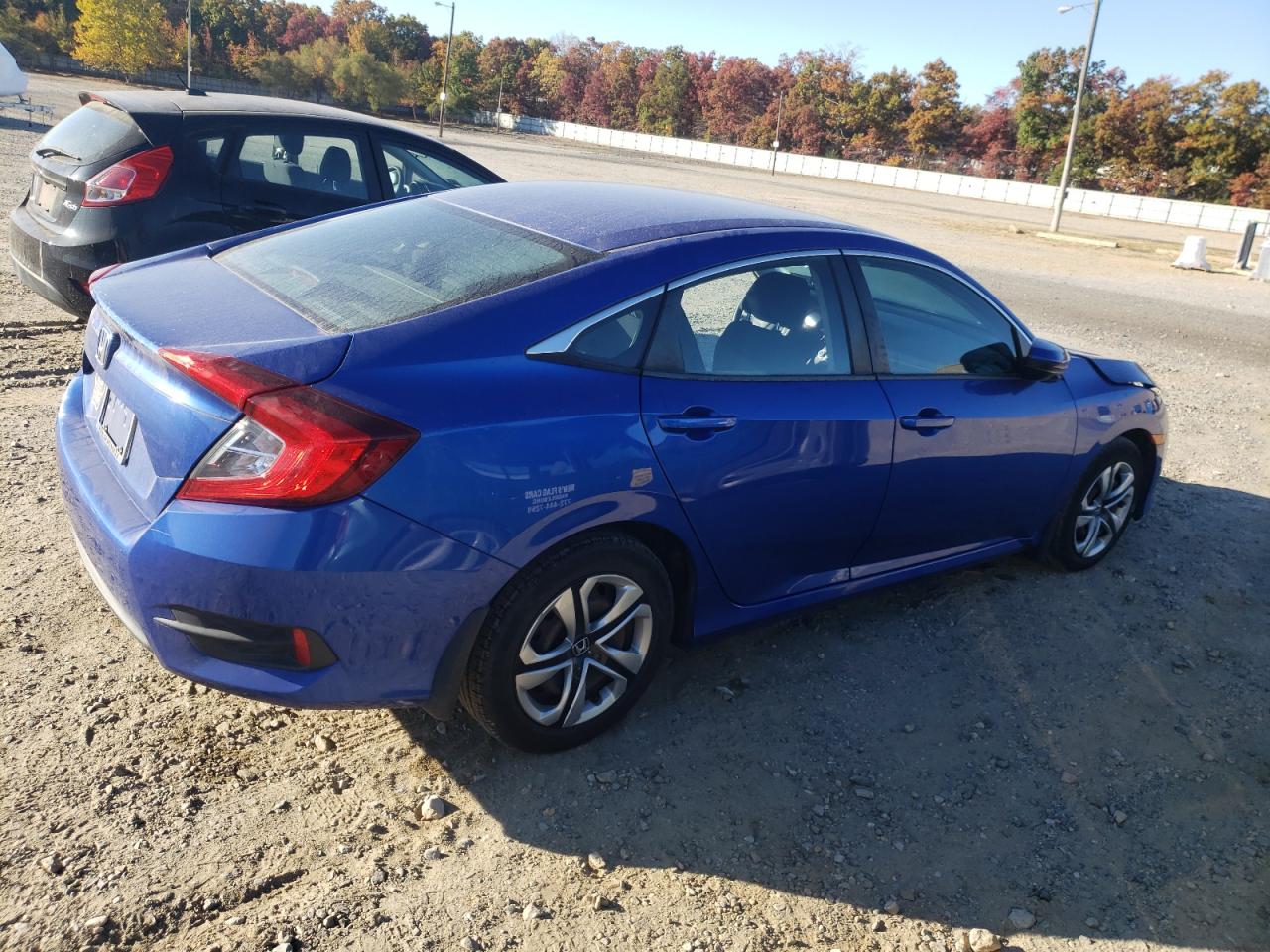 2017 Honda Civic Lx VIN: 2HGFC2F57HH567122 Lot: 76314104