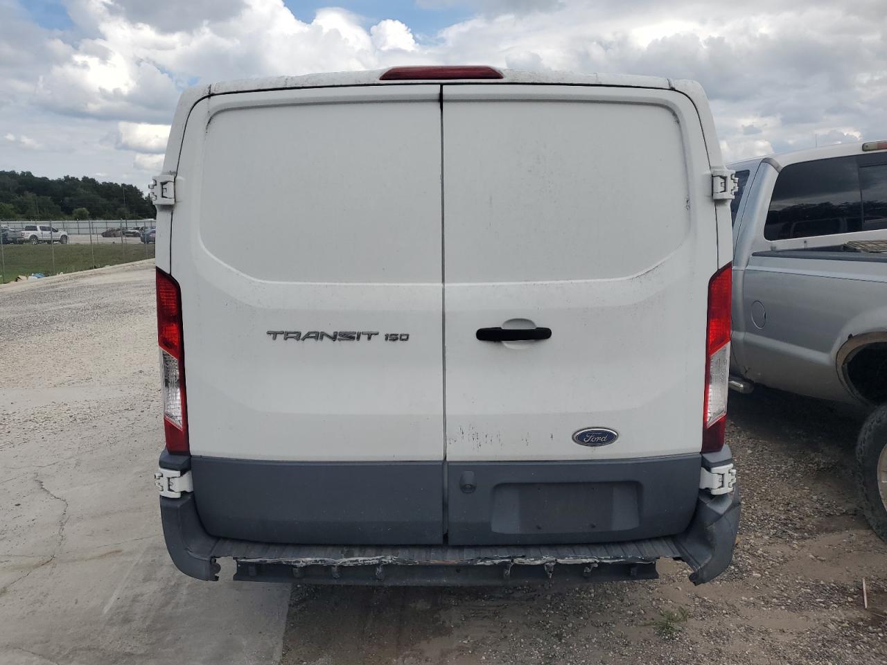 1FTYE1YM0HKA29810 2017 Ford Transit T-150