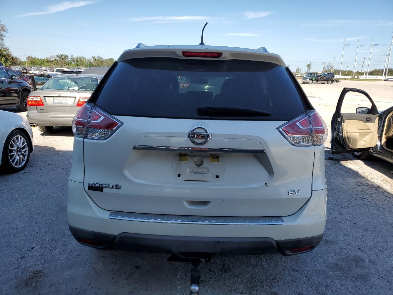 2016 Nissan Rogue S VIN: KNMAT2MT8GP663796 Lot: 77774144