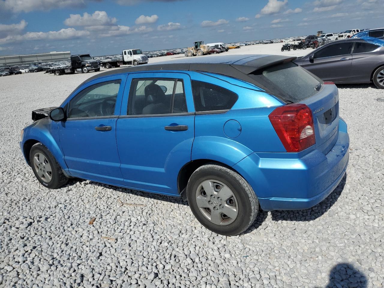 2008 Dodge Caliber - Image 2