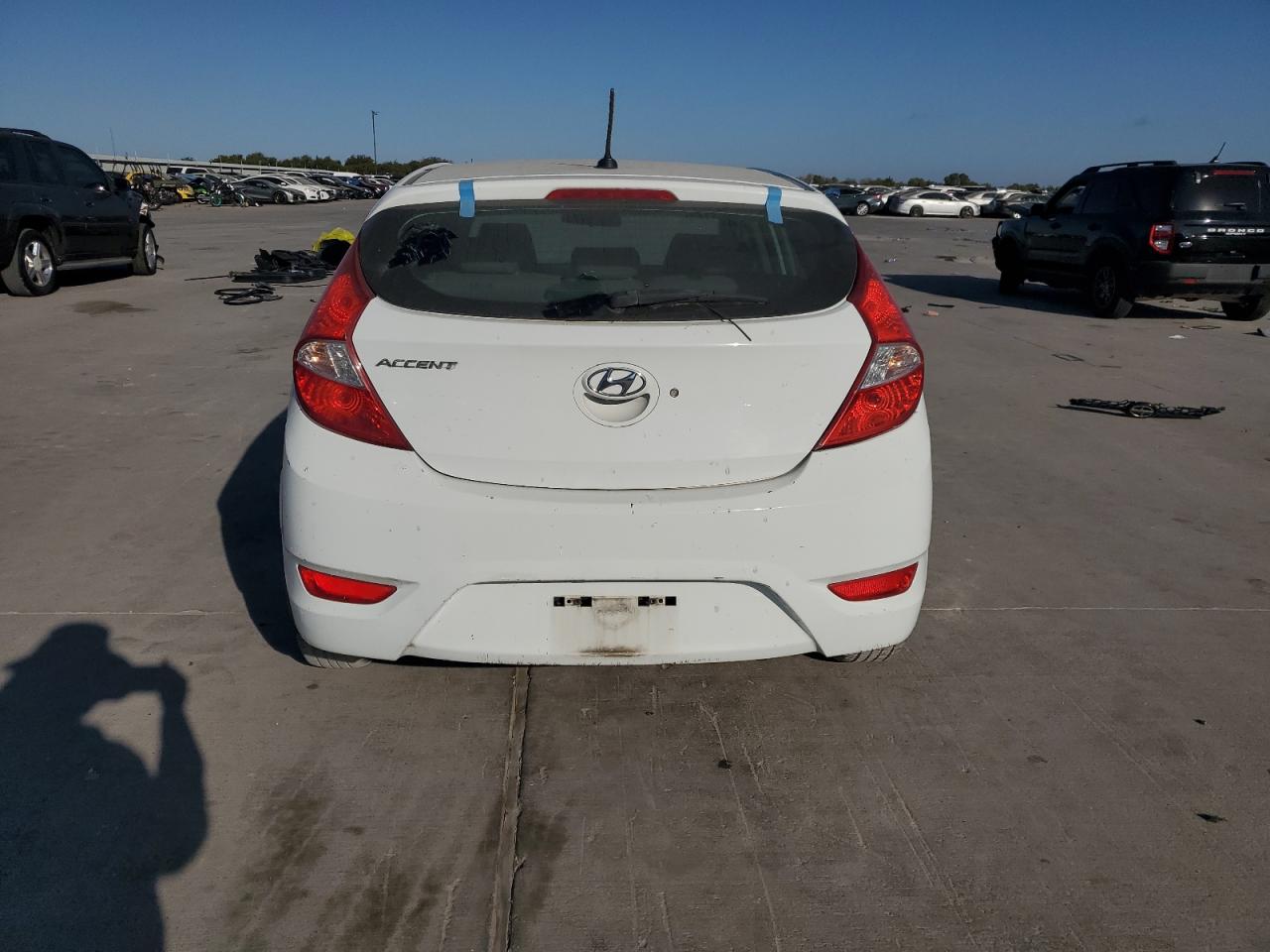 2014 Hyundai Accent - Image 6