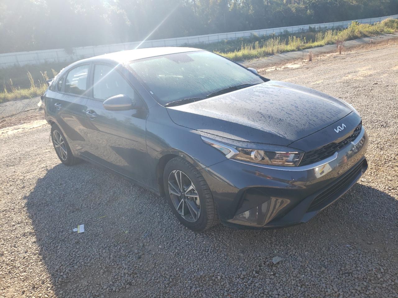 2023 Kia Forte - Image 4