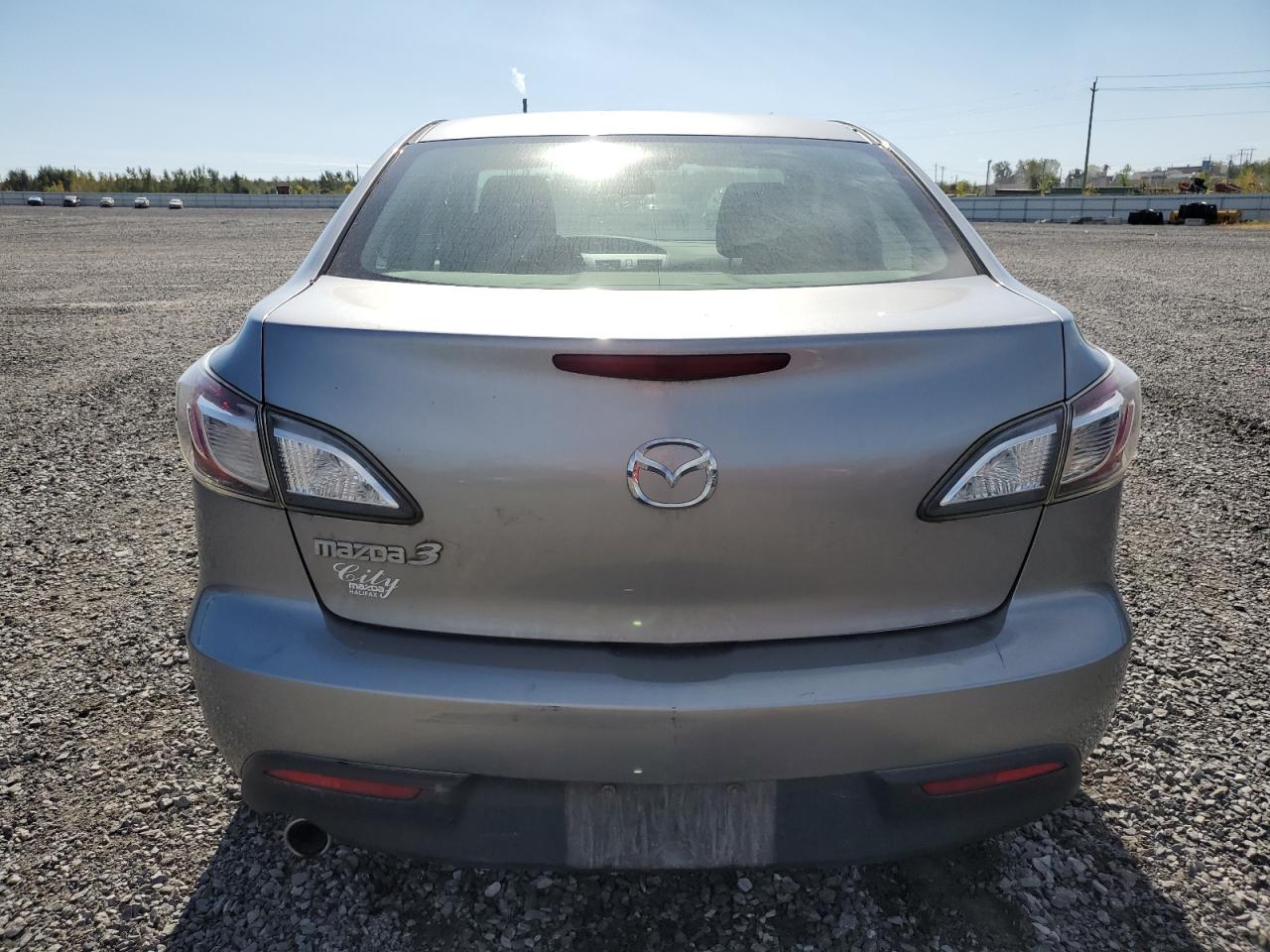 2010 Mazda 3 - Image 6