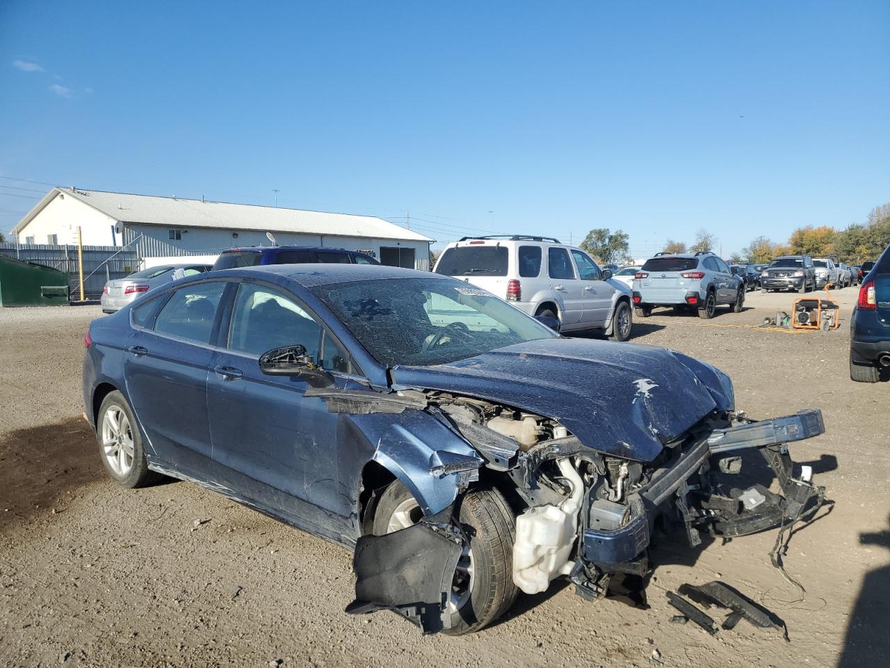 VIN 3FA6P0H72JR129775 2018 FORD FUSION no.4