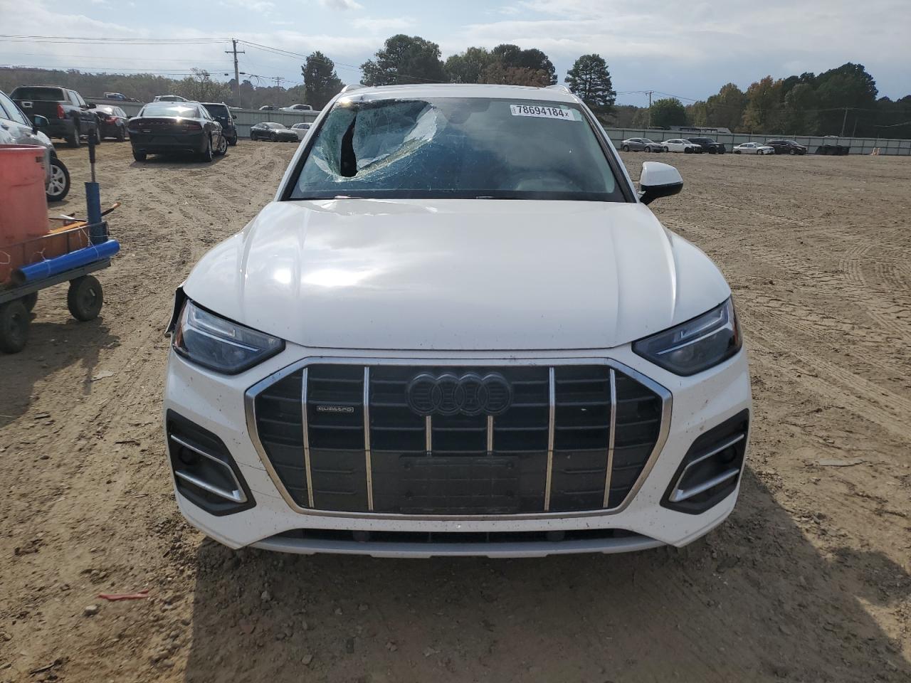 2023 Audi Q5 - Image 5