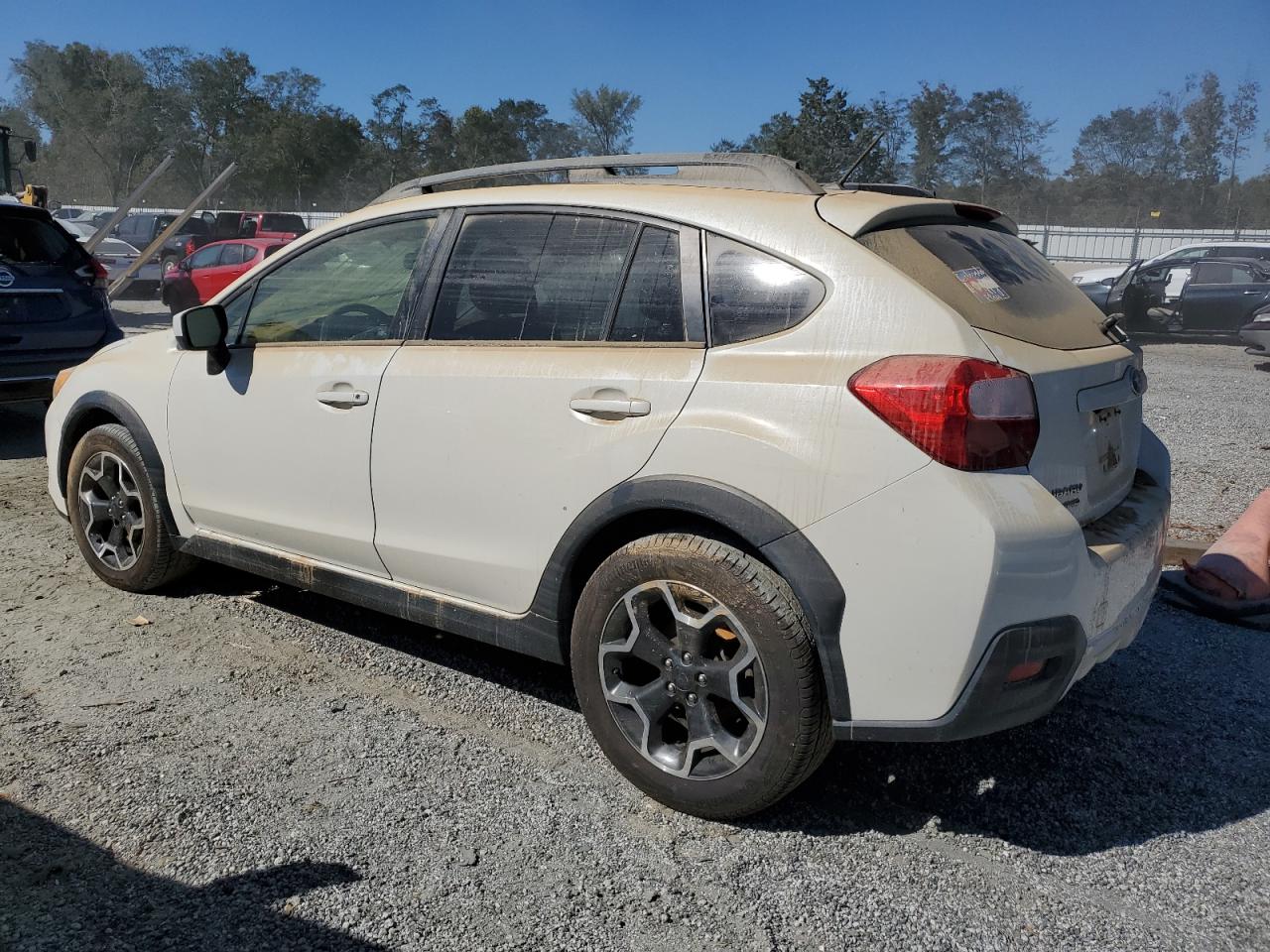2015 Subaru XV - Image 2