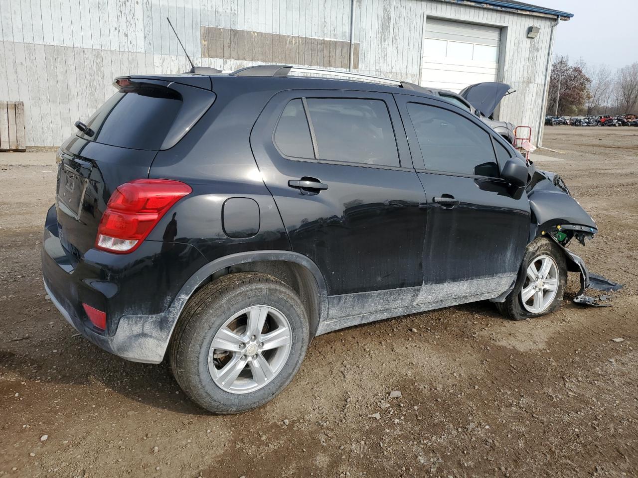 2021 Chevrolet Trax - Image 3
