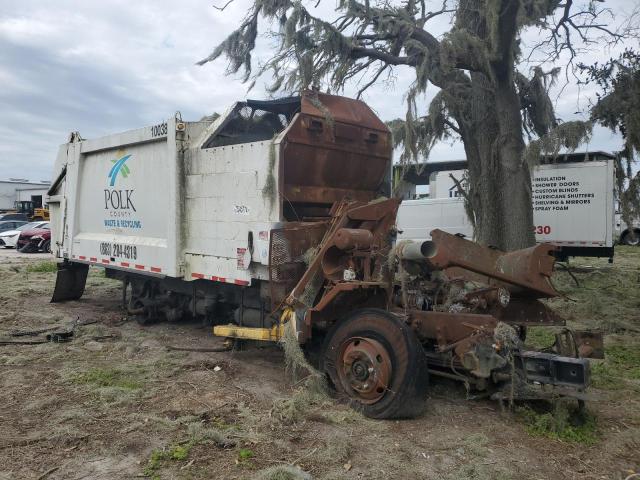 2018 Peterbilt 520 