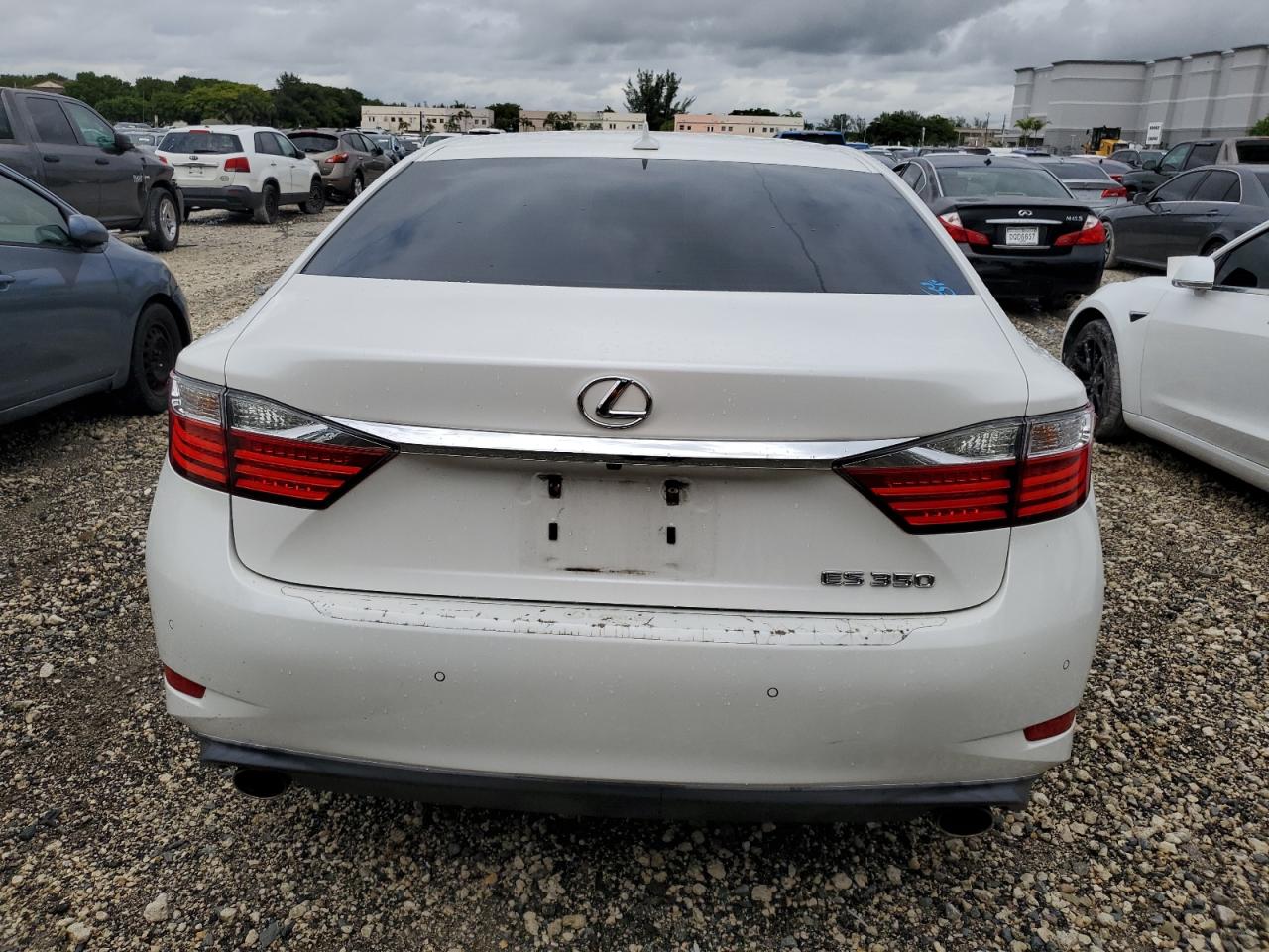 JTHBK1GG8E2127889 2014 Lexus Es 350