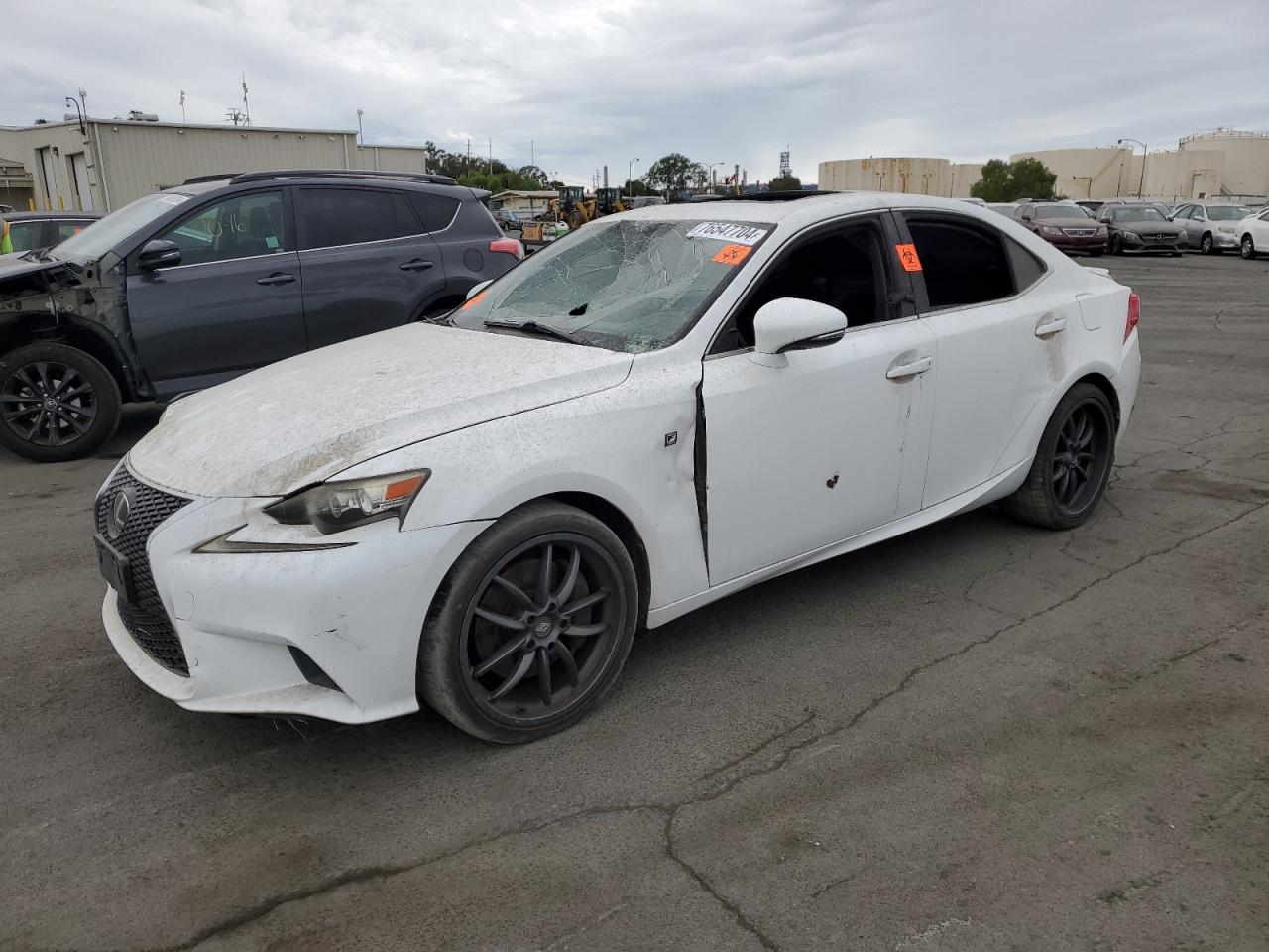 Lexus IS