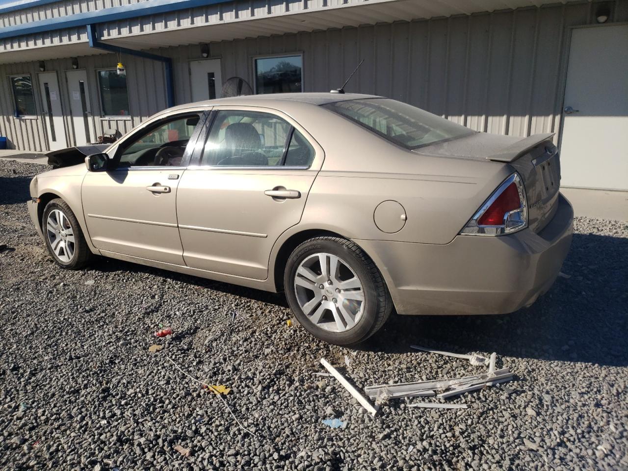 2007 Ford Fusion - Image 2