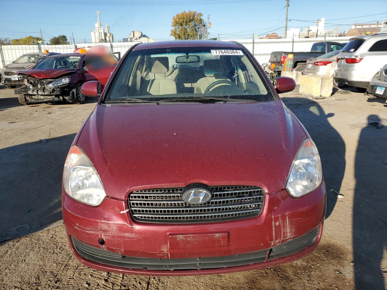 2010 Hyundai Accent - Image 5