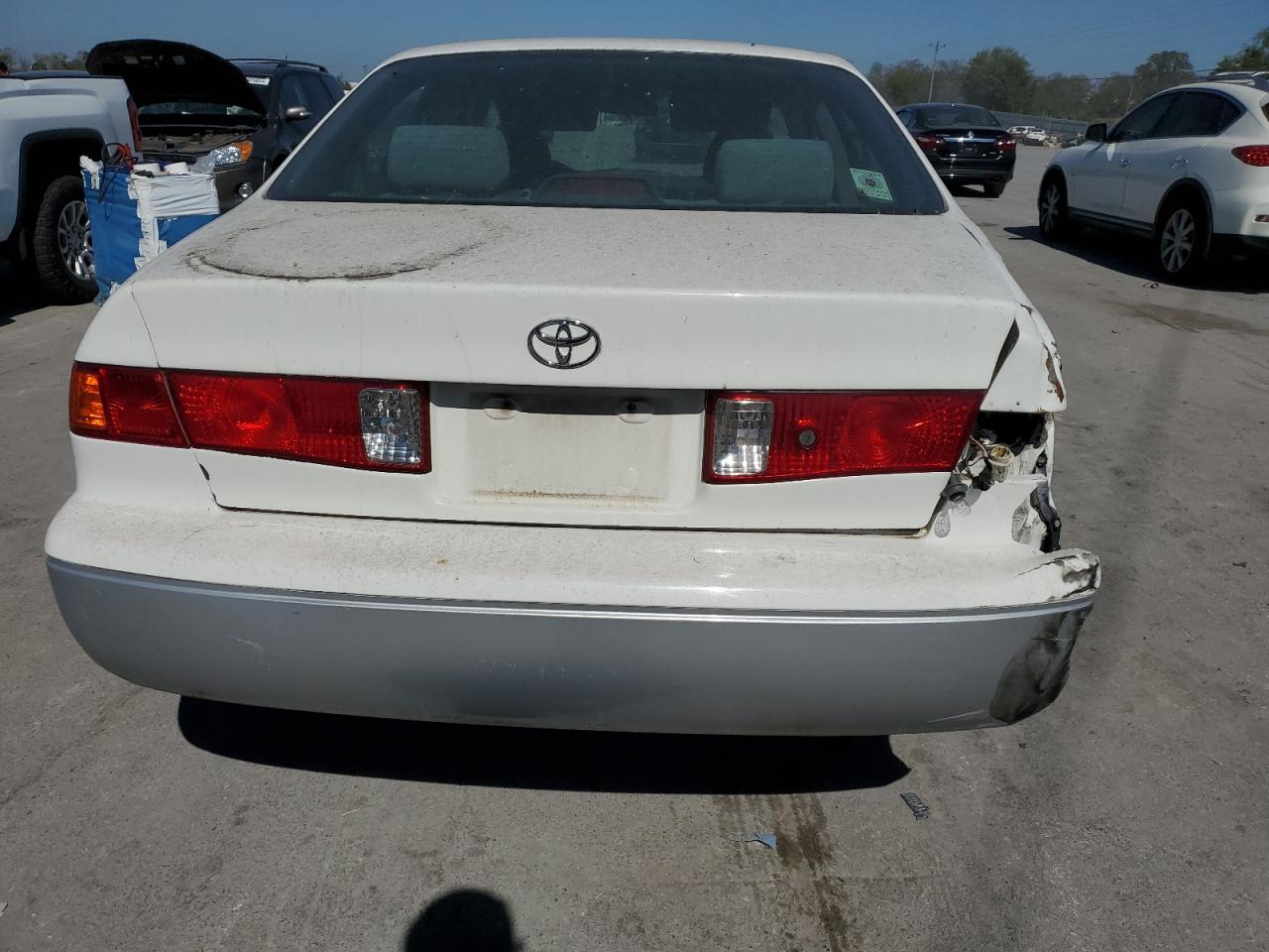 2000 Toyota Camry Ce VIN: 4T1BG22K2YU943652 Lot: 74937264