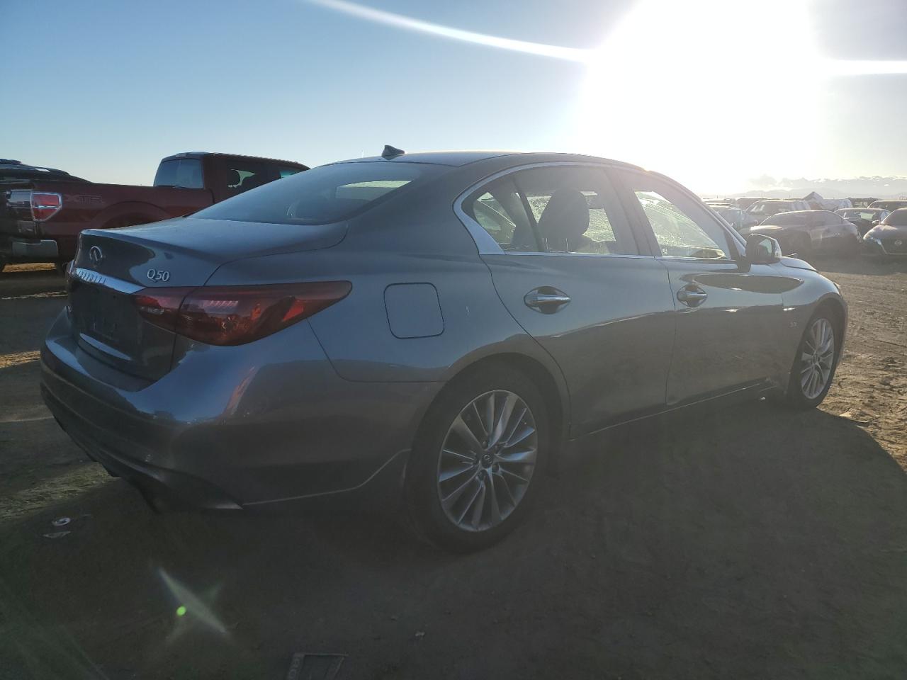 2018 Infiniti Q50 Luxe VIN: JN1EV7ARXJM433206 Lot: 77098664