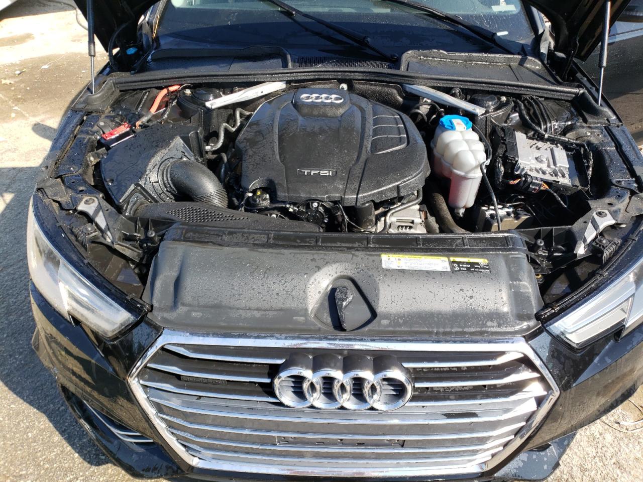 WAUDNAF49JA119435 2018 Audi A4 Premium