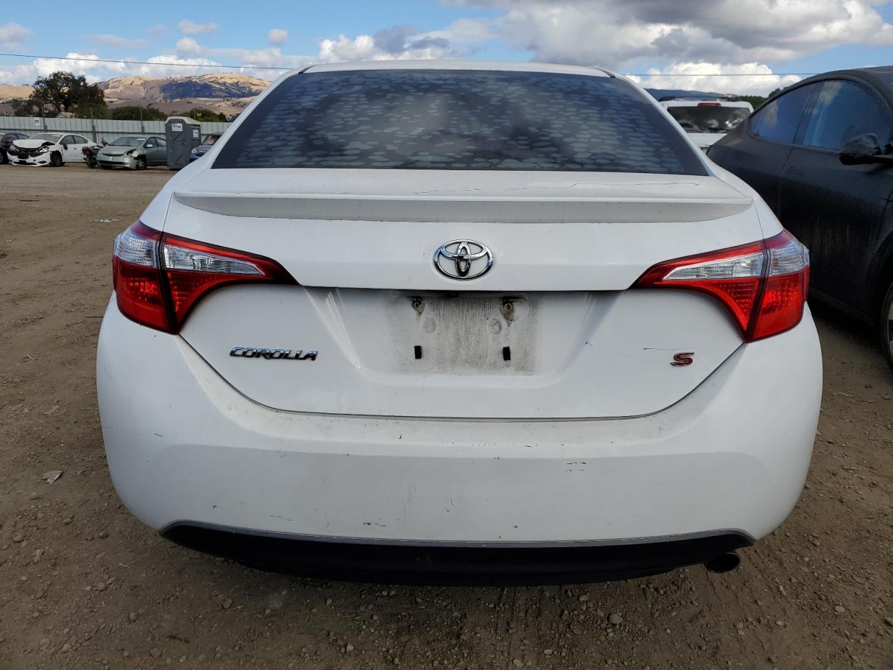 2015 Toyota Corolla L VIN: 2T1BURHE4FC385837 Lot: 78039924