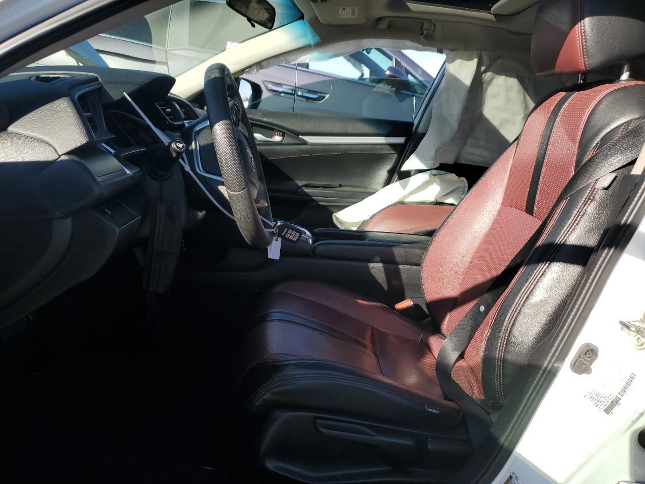 2018 Honda Civic - Image 7