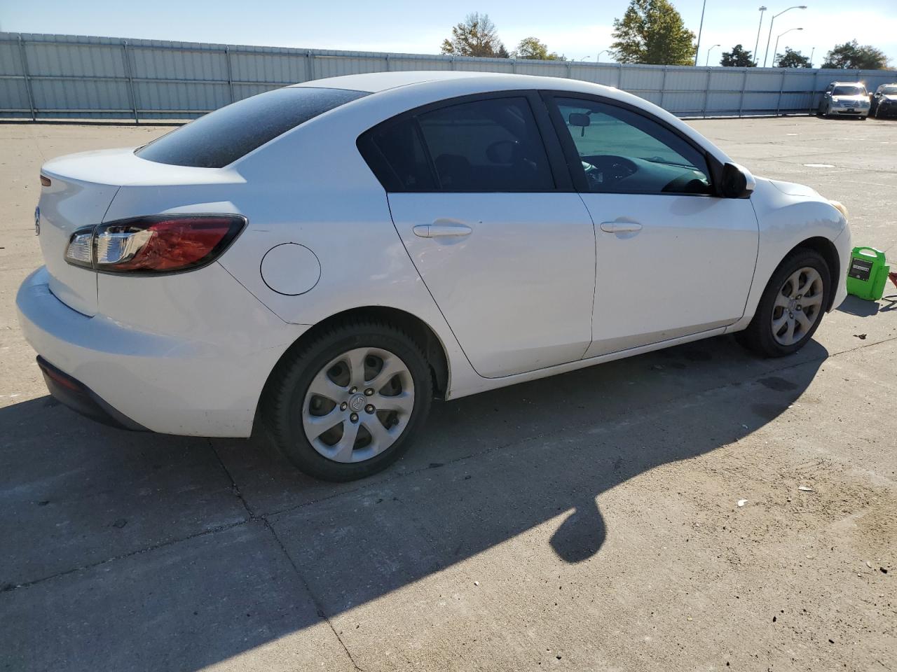 2010 Mazda 3 - Image 3